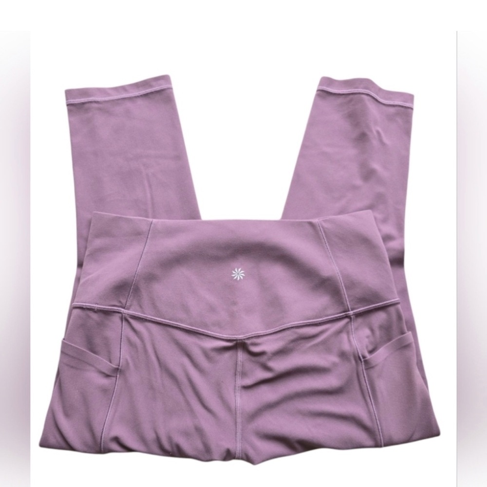 Athleta Salutation Stash Pocket tight - Picture 6 of 6